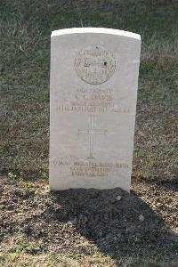 Ismailia War Memorial Cemetery - Davis, Christopher Charles
